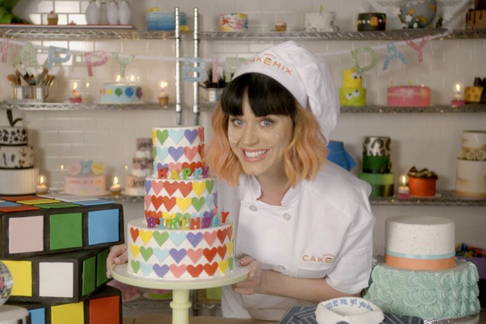 Happy Birthday     Tell us - what\s your favourite Katy Perry music video? 