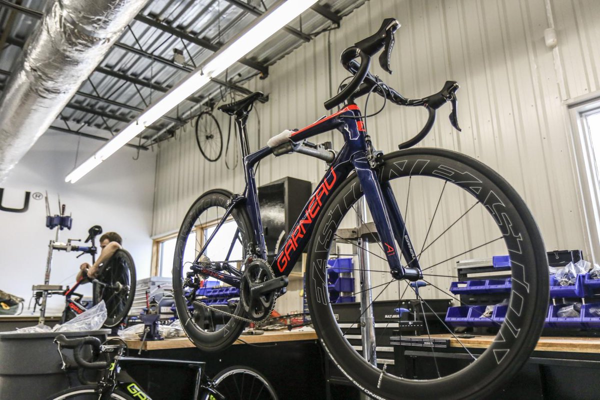 With DreamFactory, create the bike of your dreams with more options, more colors, more quality. Let's start: bit.ly/2yxgY2A