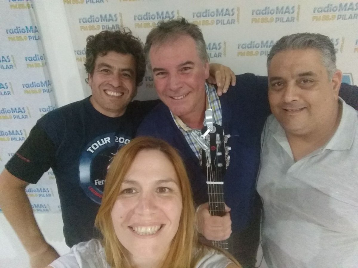 lavozdepilarok's tweet photo. GRAN PROGRAMA GRACIAS A TODOS LOS INVITADOS @radioMASpilar Fer De Laurentis Sport Club @trindade_HCD y @dkpitadosrnr la banda Rock d Derqui https://t.co/tbl2mAcvcS