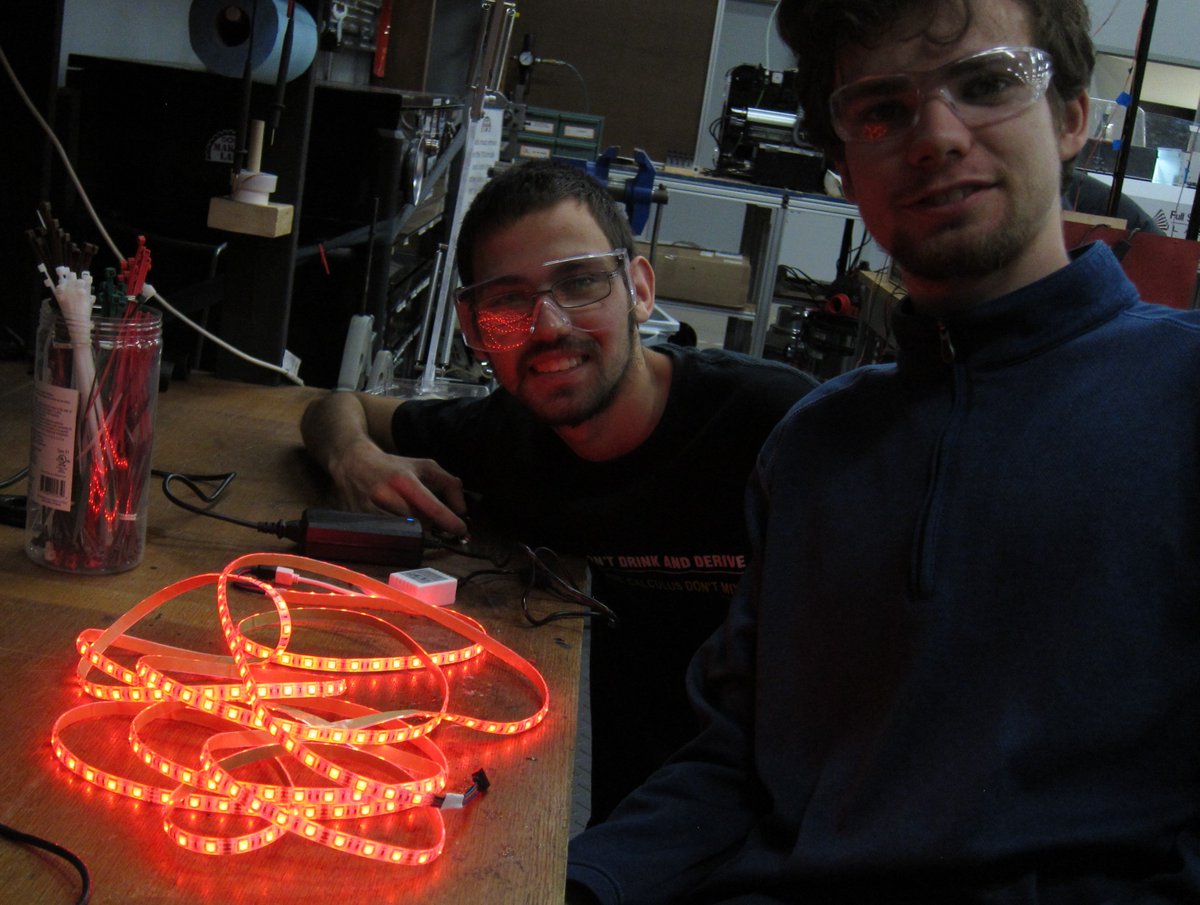 RoseHulmanBIC's tweet photo. Makers programming the laser cutter machine and testing LED lighting. @RoseHulman #Innovation https://t.co/1hdLvzjOvi