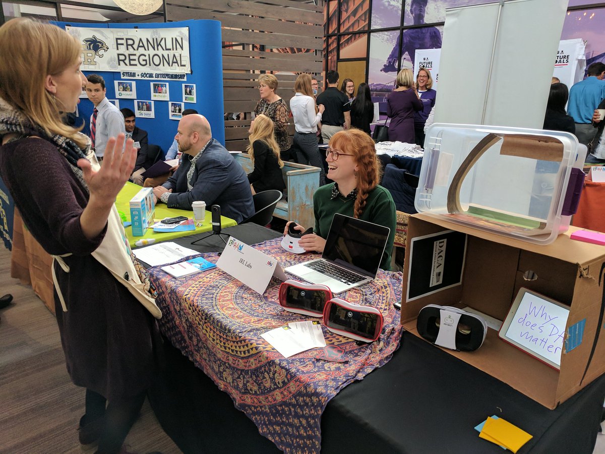 SocialVRLab's tweet photo. Fun celebration + good crowd input for our diorama too! Congrats to @TylerSamstag @cntr4creativity @remakelearning  #STEAMshowcase2017 https://t.co/SvLgzapsX2
