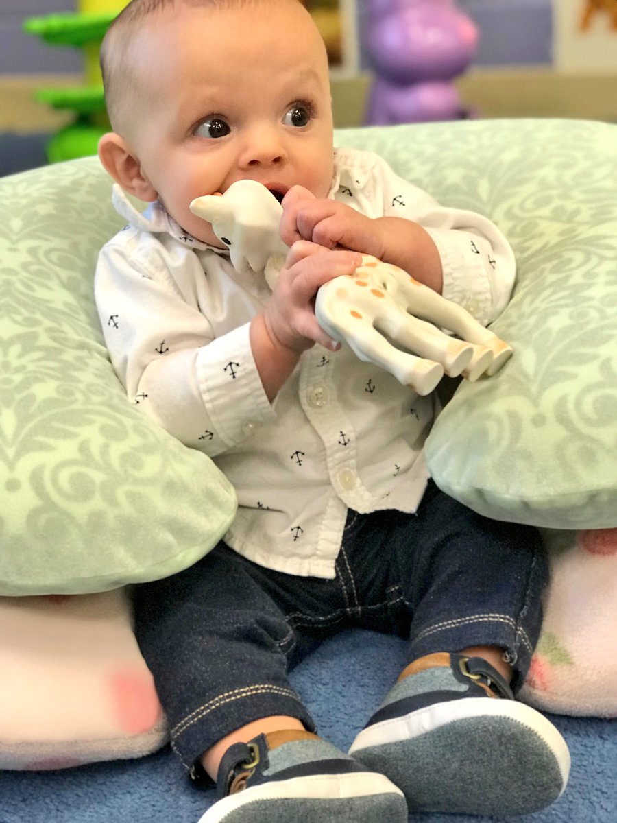 ThaCarterAis2's tweet photo. Look at this cutie rocking the sweet kicks I got him for picture day well done @FIMPINaintEASY @lpswim #bestbaby #babySJ #suttonjames https://t.co/QdleScq5vo