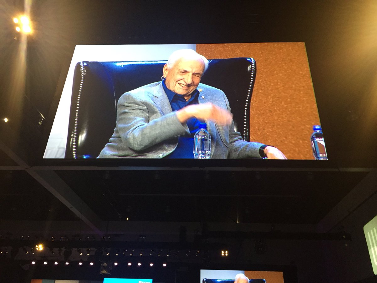 OlayaStudio's tweet photo. At #ULI Fall in LA w/ one of the best, Frank O Gehry.  Right out of the gate “Architecture is suffering from our great institution, the AIA” https://t.co/uKi9kq0F5A