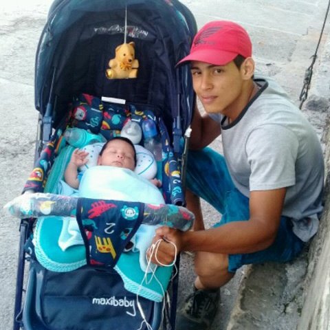 ValenSantos17's tweet photo. Mis hombresitos. https://t.co/CSBmUl1zk4