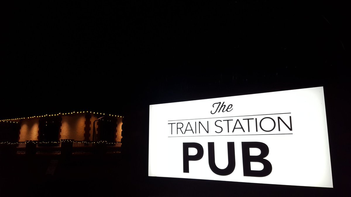 jaimelundrigan's tweet photo. @slowry8 Wish I went along for the ride. Thanks for hosting the pre-karaoke dinner #trainstationpub https://t.co/vNggpwNnNp