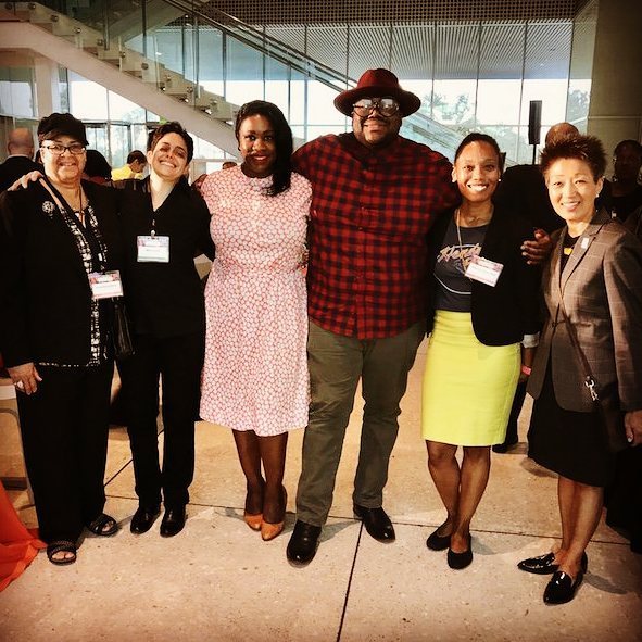 art2action's tweet photo. NEA Chairwoman Jane Chu with #art2action #andreaassaf @carpetbagtheatre and @thewarandtreaty #creativeforcesfl #veteransopenmic @neaarts https://t.co/ByDI6EhuVn