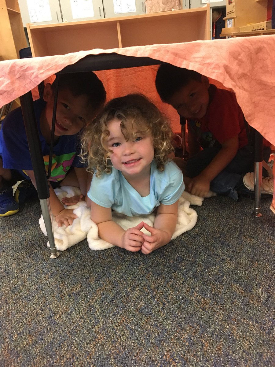 msgonzalesmde's tweet photo. Another great day with Ms. Bailey and the WITS program. #pk #pumpkinpuppetshow @MDEJJordan https://t.co/6CG1Ttqqvd