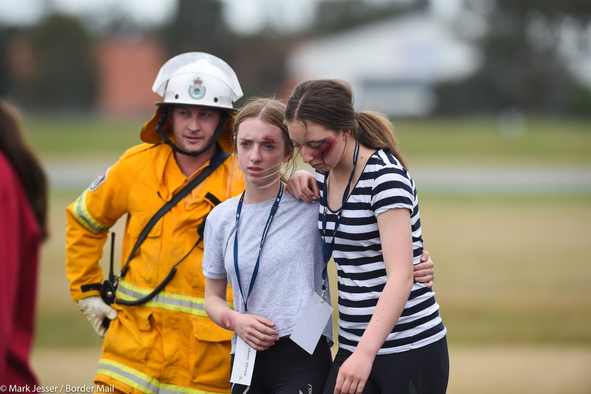 MarkJesser's tweet photo. Emergency services and airport staff put to the test this morning with a mock plane emergency at #Albury airport. @bordermail https://t.co/FcSJZw39xA