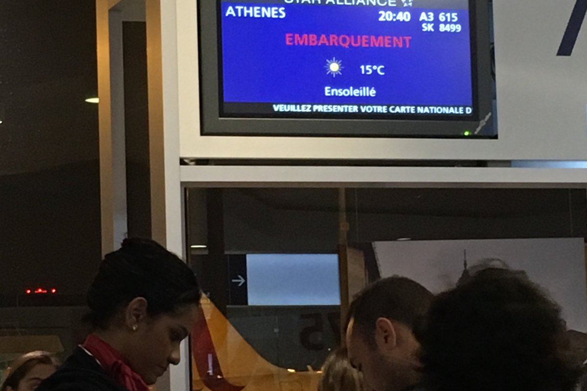 DiMichailidi's tweet photo. On the way to Athens to celebrate the most creative social media marketing ideas! #smagr #socialmediaawards2017 @smawardsgr #sheriffintown https://t.co/3EuSQh6sRN
