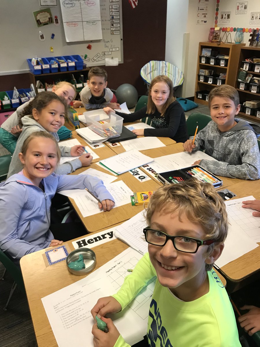 MrsStrigle's tweet photo. Using their knowledge to create maps #TODALS https://t.co/pSQTi6hGsl