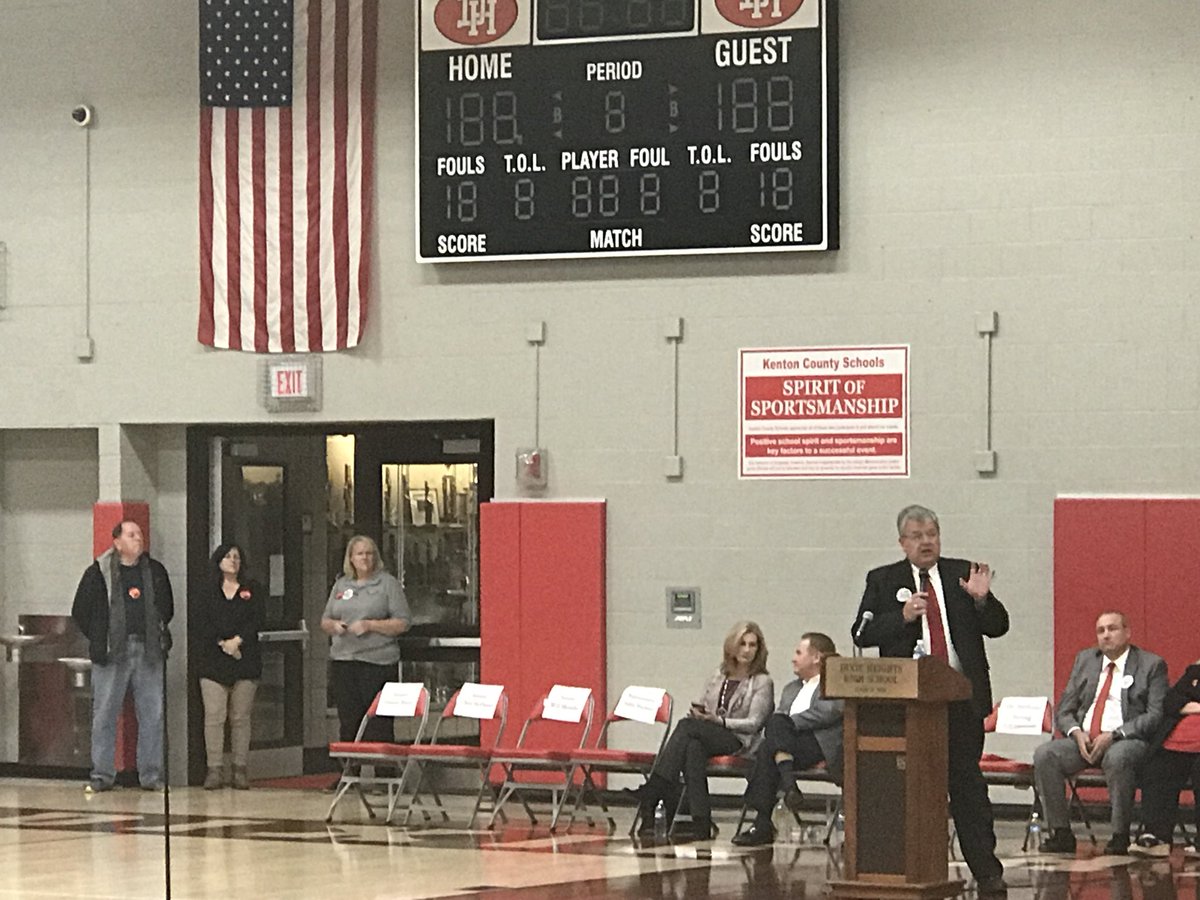 AmyRazor's tweet photo. NKY hear strong messages about future: Public School Thrives—The Commonwealth Thrives! #notkeepingthepromise Call Often tel:1-800-372-7181 https://t.co/z1UhEisSfB
