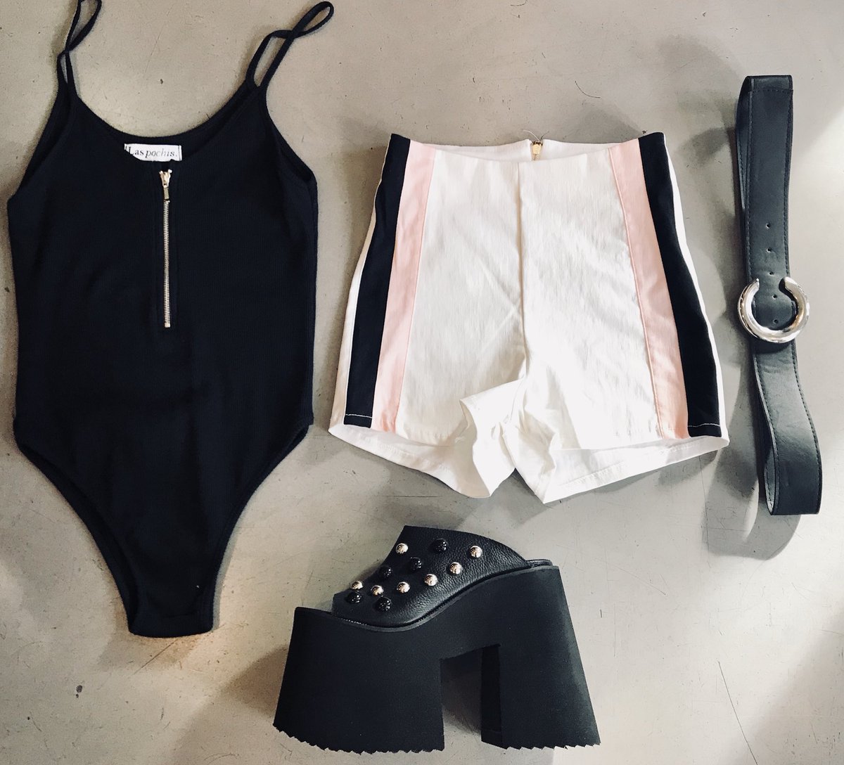 cheekastoreok's tweet photo. •body laspochis &amp; short stripes• https://t.co/hgitIDLp5D