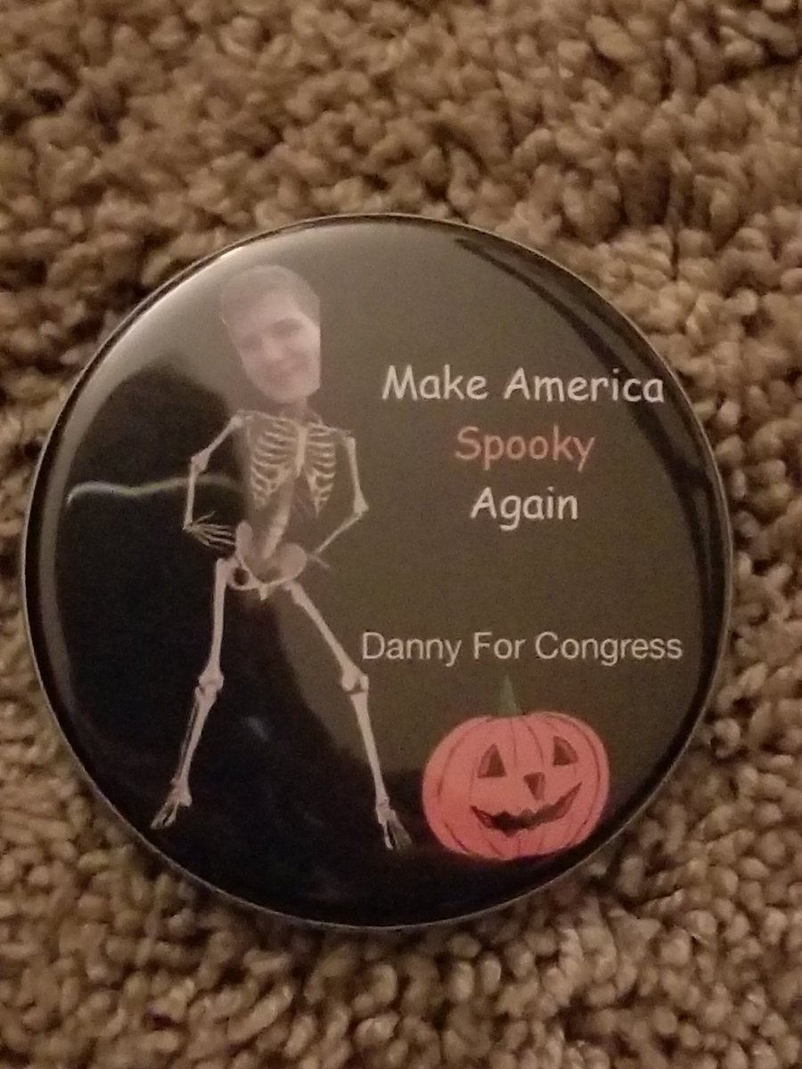 Danny4Congresss's tweet photo. New Limited Halloween Buttons. Come to me if you want one! #MakeAmericaSpookyAgain https://t.co/5pIso5vuTv
