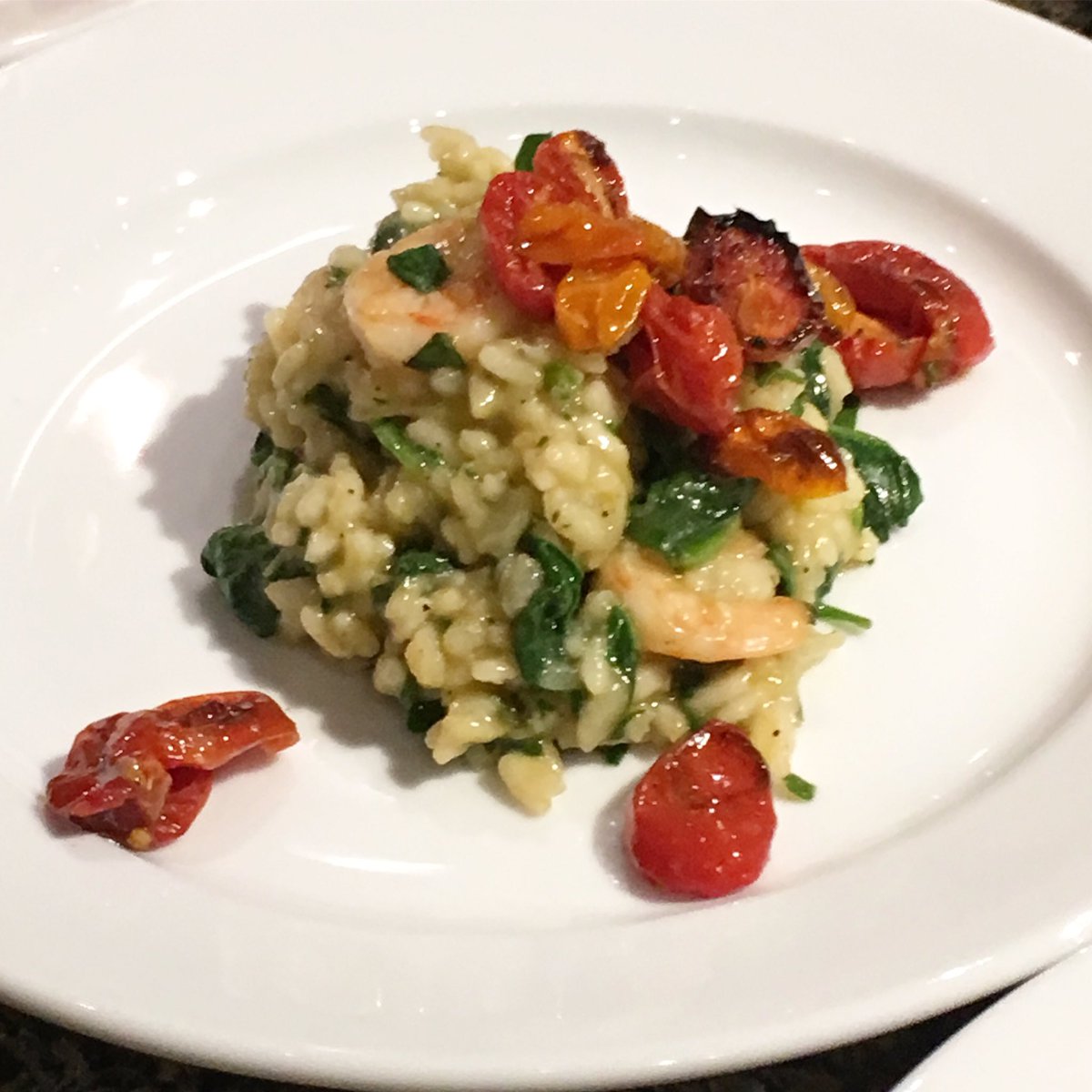 Culinary_Esntls's tweet photo. Shrimp Risotto w/spinach &amp; tomatoes from Chefs Melissa &amp; Nora!
#healthyeating #cookingclass #foodie #kitchenstore #ballardseattle #seattle https://t.co/DxrLezeALi