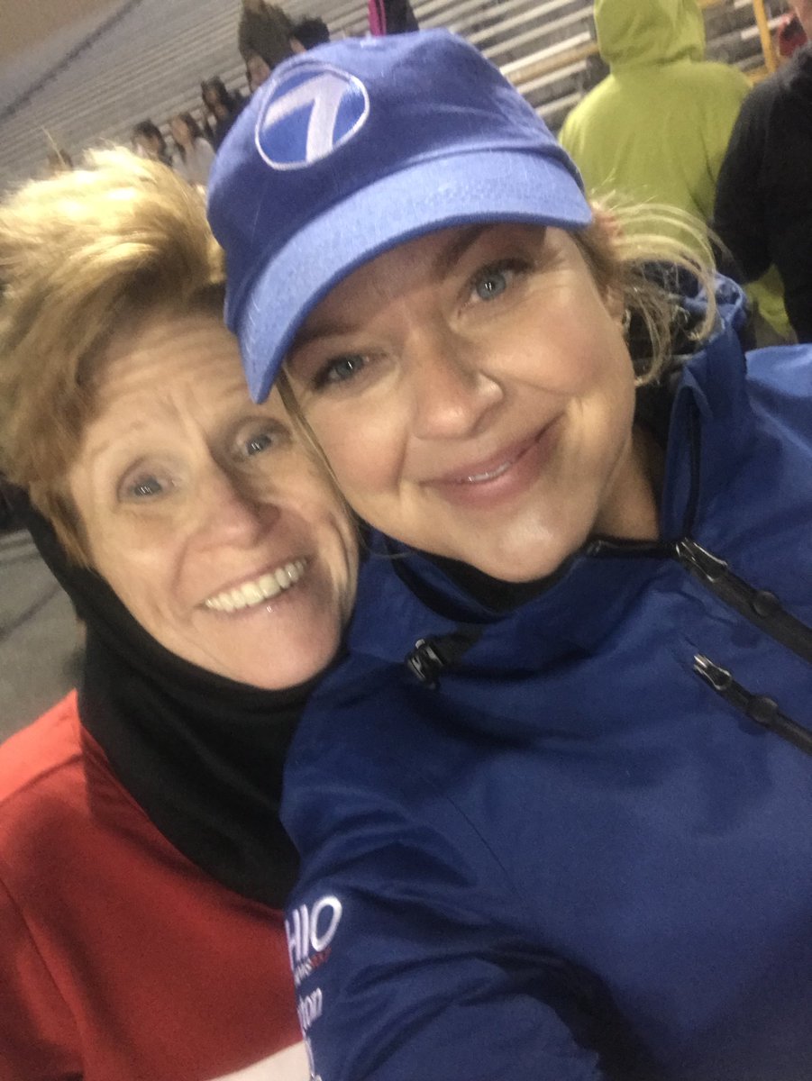 GEnrightWHIO's tweet photo. At the #OhioRiverRoadRunnersClub annual #GhostNGoblins 5K at #WelcomeStadium in #Dayton @whiotv #ORRRC ๐๐๐๐ฝโโ๏ธ https://t.co/hfHBz46kaG