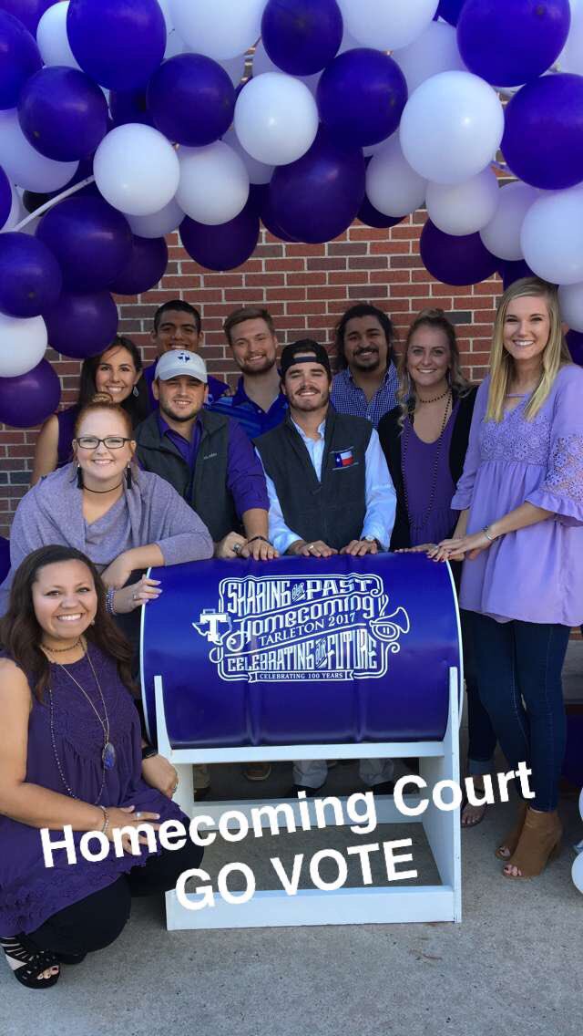 LathesTowns's tweet photo. Don’t forget to cast your Vote for Tarleton 2017 Homecoming King & Queen! #2017HOCO #GoTexan #BleedPurple https://t.co/9L5B7YhTO8