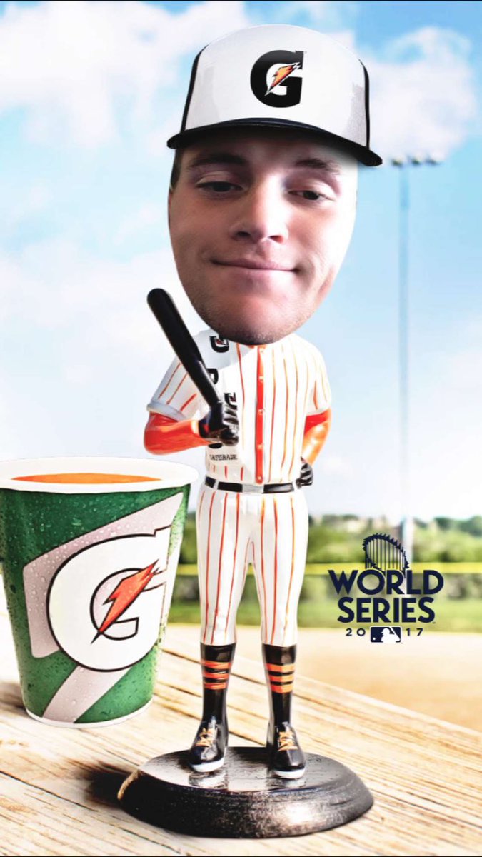 EvilKorey's tweet photo. Get your limited edition #goat bobble head for the World Series! https://t.co/hy4T3AYZsq