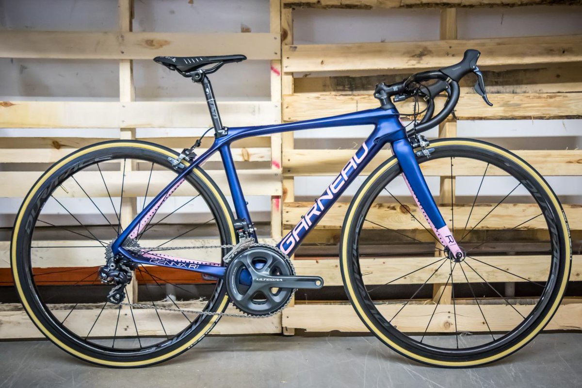 With DreamFactory, create the bike of your dreams with more options, more colors, more quality. Let's start: bit.ly/2fS1rPn