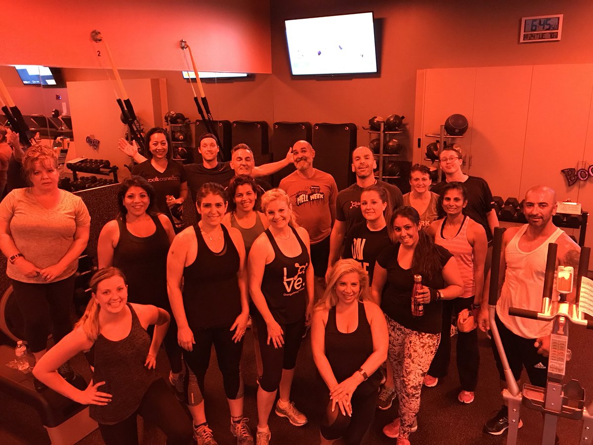 OTFRichmondHill's tweet image. Day 1️⃣ of hell week complete! A few dozen burpees won’t scare our crew off! #OTFHellWeek