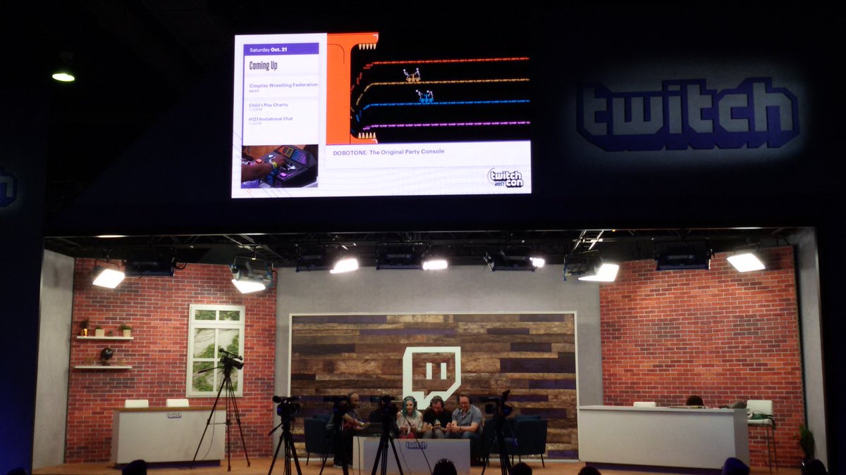 Subtanarian's tweet photo. More of DOBOTONE: The original party console at #TwitchCon2017 https://t.co/BzjZQhG8iW