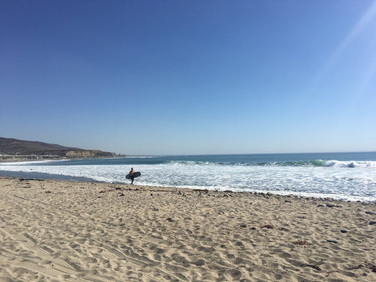Wardwanders's tweet photo. @KayEmily2 @ThePerezHilton 110 at my office with no AC. Screw it. Went to the beach. https://t.co/4evIUmGbL8
