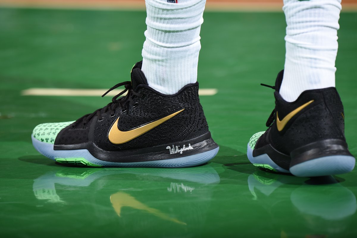 kyrie irving shamrock shoes