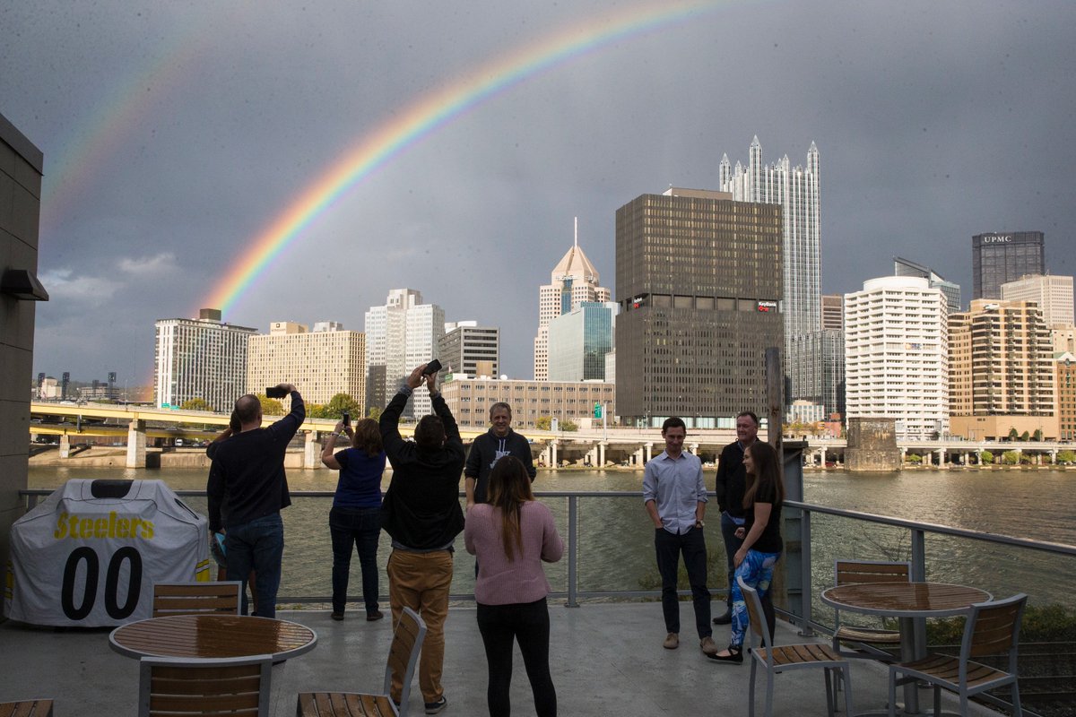 DKPghSports's tweet photo. TFW a rainbow makes an appearance at the staff meeting 📸🌈

https://t.co/xRgddjLd1y https://t.co/BTOaUuxxvE