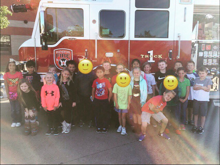 ellisin2nd's tweet photo. Learning fire safety has never been more fun than with the Wford Fire Dept’s fire safety clowns! #CurtisES #WhyWISD https://t.co/tt2hX688Ae