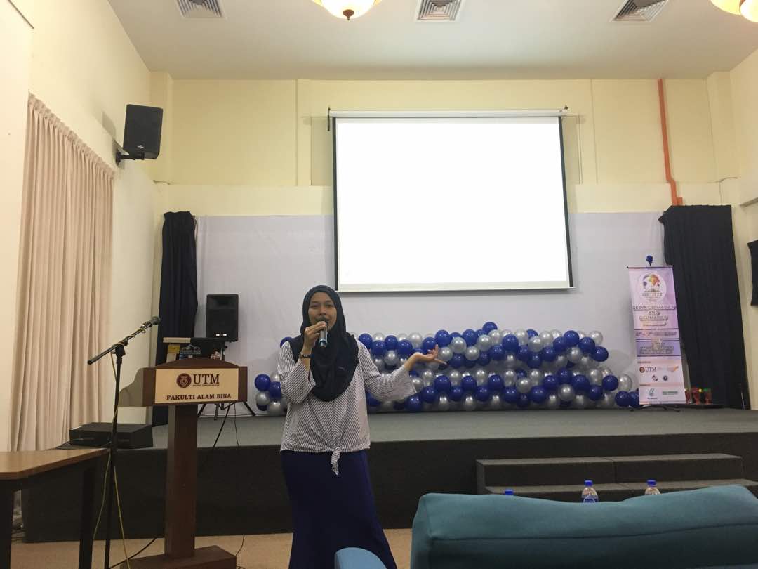 GEOFest2017's tweet photo. Petronas Talk
#Geofest2.0 https://t.co/DV5XO2qaRy