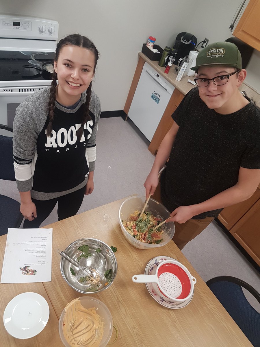 Kelly Beaton (she/her) tweet media