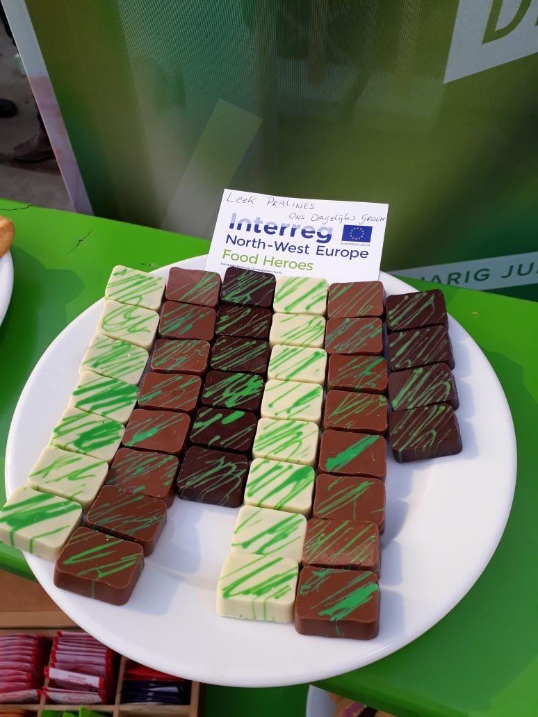 InnoSteunpunt's tweet photo. Preipralines Ons Dagelijks Groen in beeld op Dutch Design Week! @Food_Heroes_nwe @INTERREG_NWE @FlandersFOOD @FlandersDC  #embassyoffood https://t.co/yWkxDYCuRj