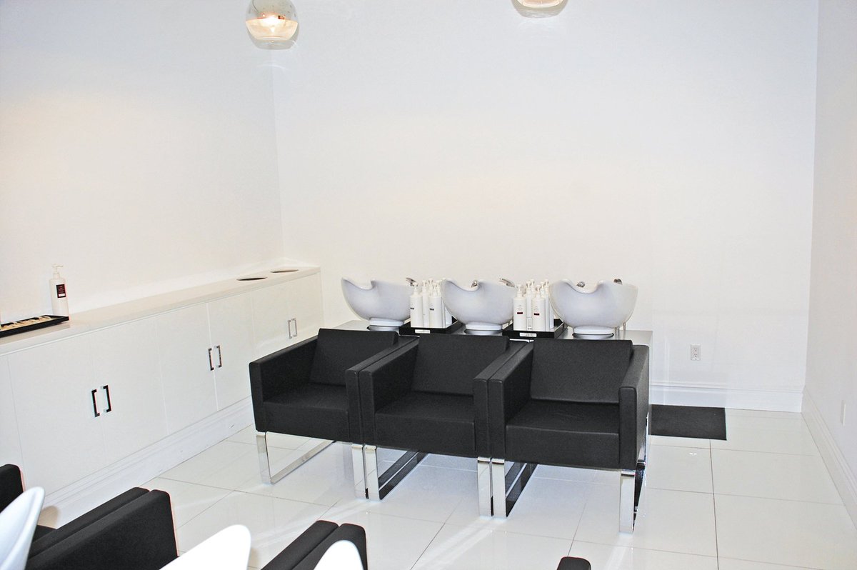 Every day should be a special day and it all starts with your hair... <a href="/dreamDrystyle/">DreamDry</a> can give you the hair of your dreams! #salonInspiration