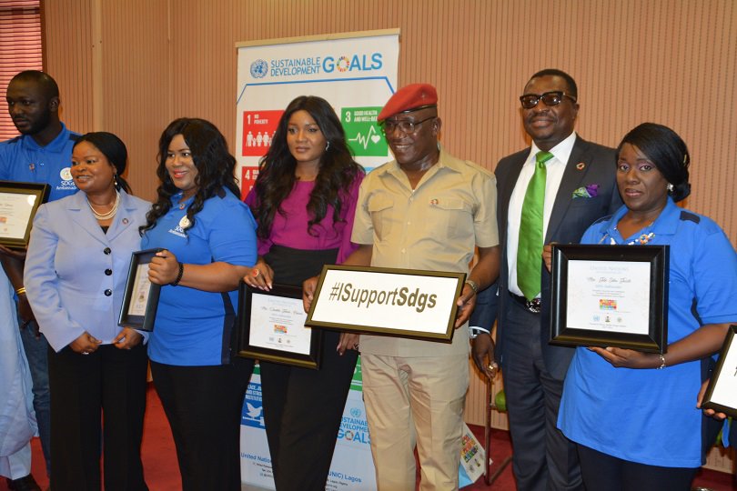 UNICLagos's tweet photo. @Realomosexy @ALIBABAGCFR @jokesilva @Tejubabyfacetv, others receive 'SDGs Champion' Awards from @ossap_sdgs on #UNDAYNG #Action4SDGNg https://t.co/c6QYM140pR