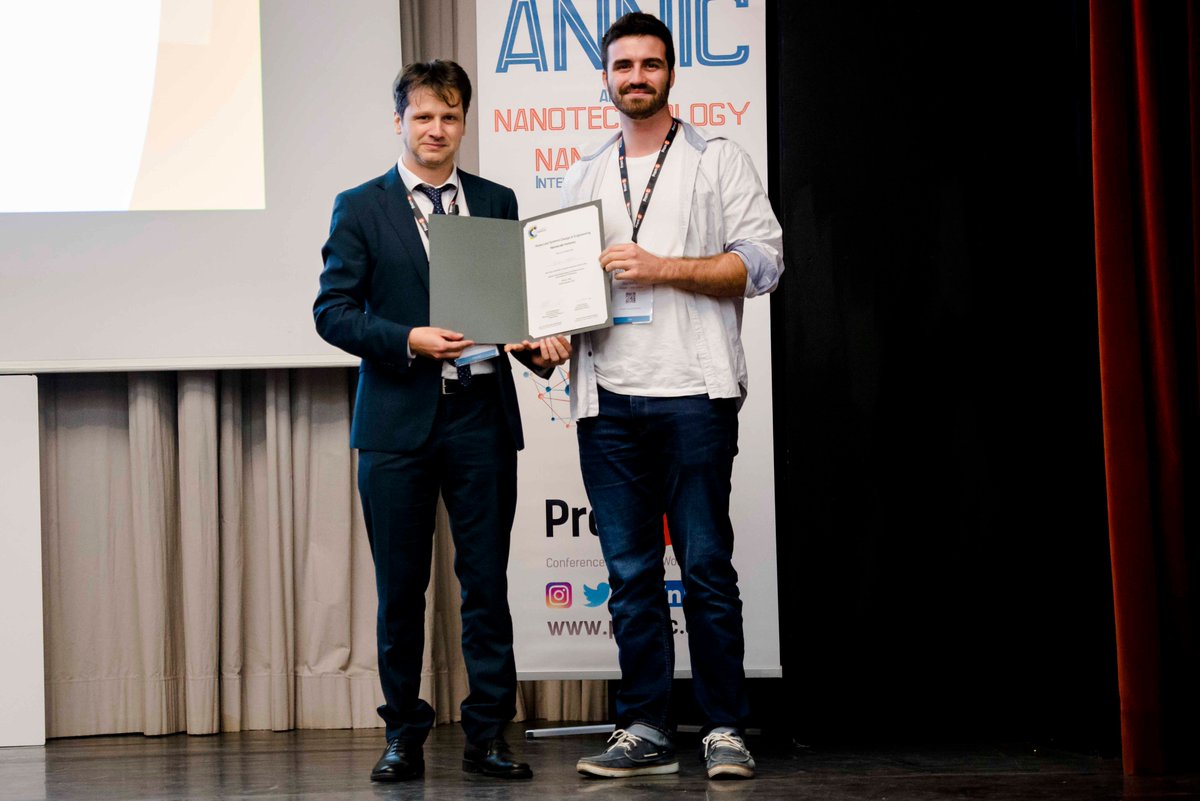 annic_nanotech's tweet photo. Congratulation to #ANNIC2017 award winners! And thanks to @RSC_MolEng @EnvSciRSC @nanoscale_rsc for sponsoring these awards! #nanotechnology https://t.co/LHmuySiHcT