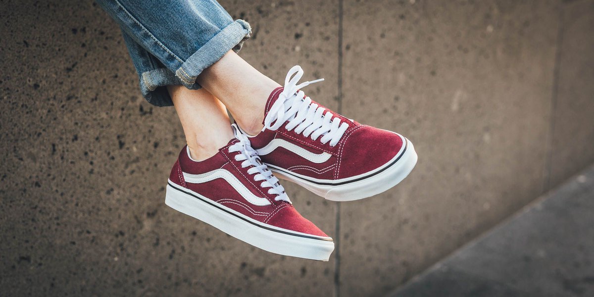 vans old skool burgundy true white