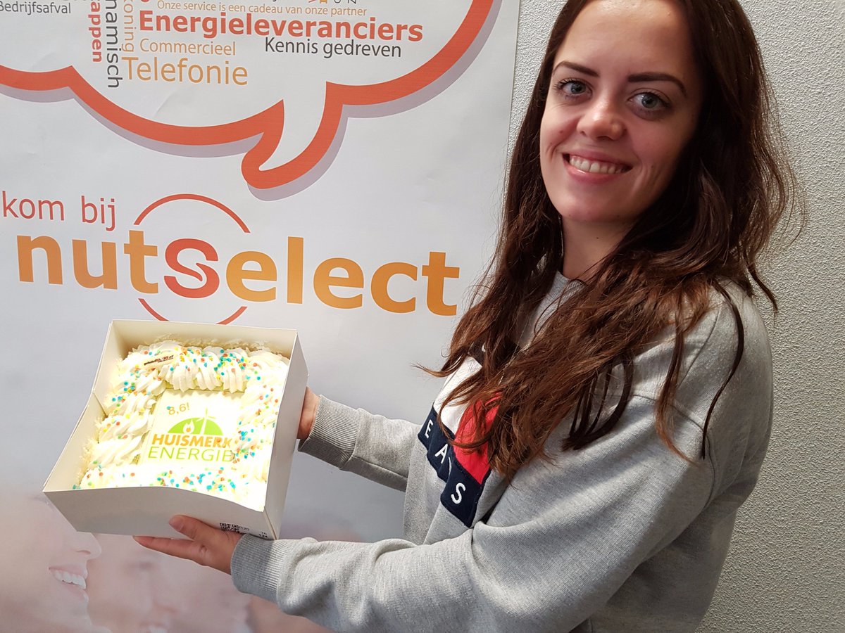 NutSelect's tweet photo. Bedankt @HuismerkEnergie! Jullie nog van harte gefeliciteerd met dit mooie resultaat! We gaan er van smullen :) #duurzaam https://t.co/o7az8MqqkZ