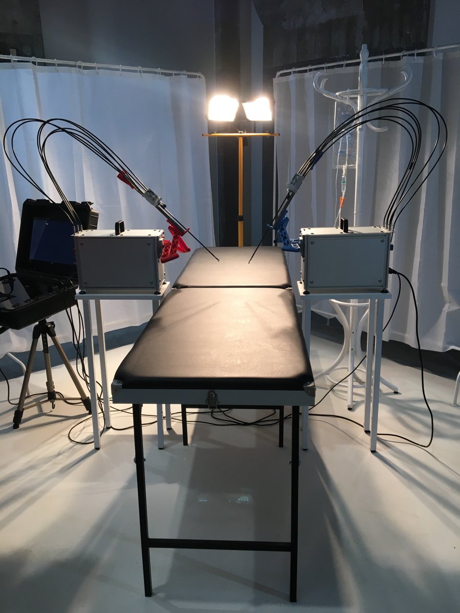 charissas's tweet photo. Op weg naar de dutch design week, dag 2. Gister naar de Embassy of health & de graduation show van de design Academy. #ddw #embassyofhealth https://t.co/oWDXDCaTxY