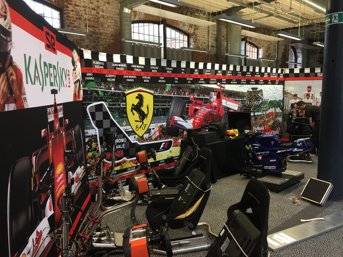gradengshow's tweet photo. Looking forward to having a go on these later - #gradengshow https://t.co/qqIJxdQ8uF
