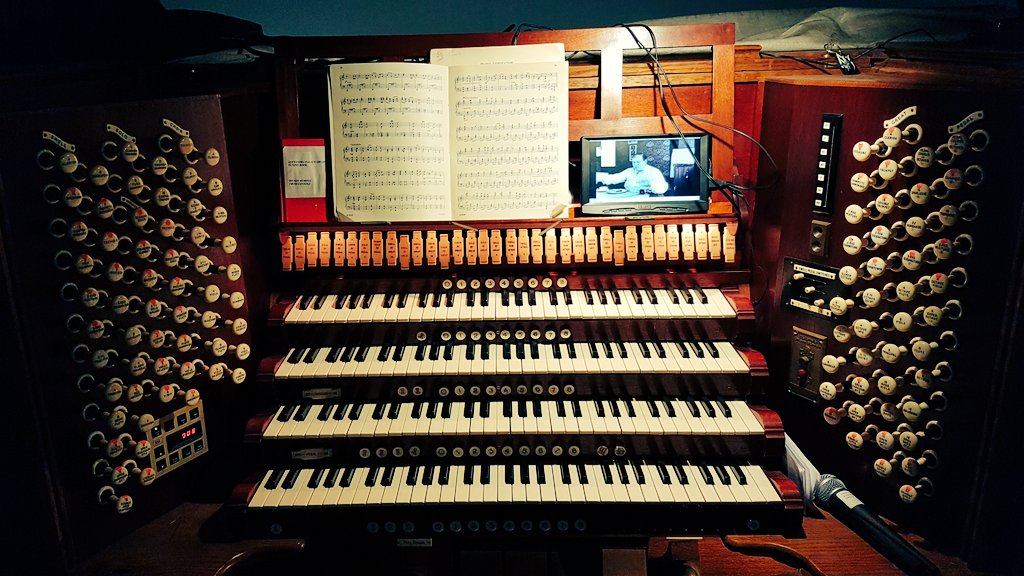 AllyPallyOrgan's tweet photo. What the organist sees for silent film screenings at Ally Pally. We're showing Buster Keaton's The Navigator Nov 16: https://t.co/F5sqlw4GNb https://t.co/KzUGhHLPKF