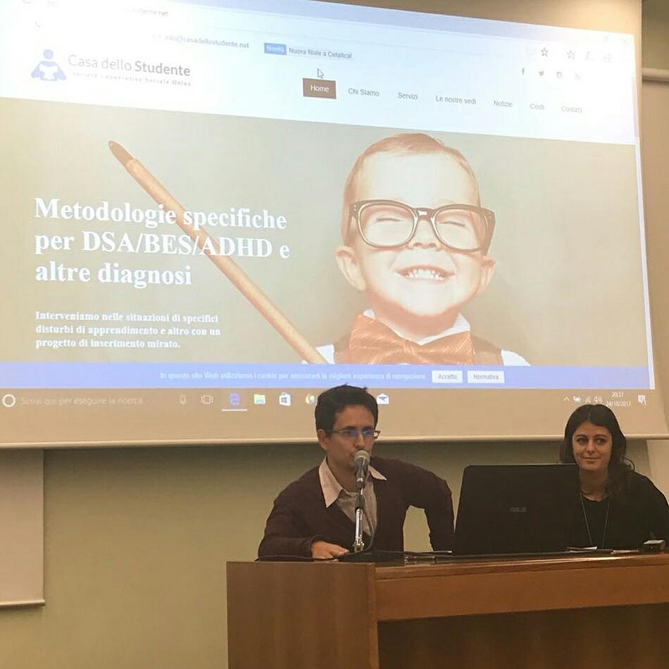 casa_studente's tweet photo. La serata di presentazione a #Cellatica con Alice e Fabrizio #ilovecds #ripetizioni #doposcuola https://t.co/akUwxvVjKT