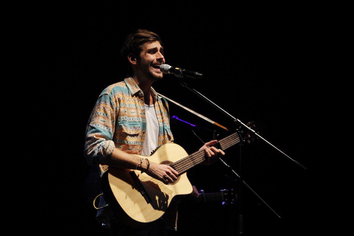 ocesa_pop's tweet photo. Muchas gracias por acompañarnos esta noche junto a @asolermusic ❤️✨ ¡Hasta la próxima! 👋🏼 📸 @DarioCastroPH https://t.co/1QNvru14aP
