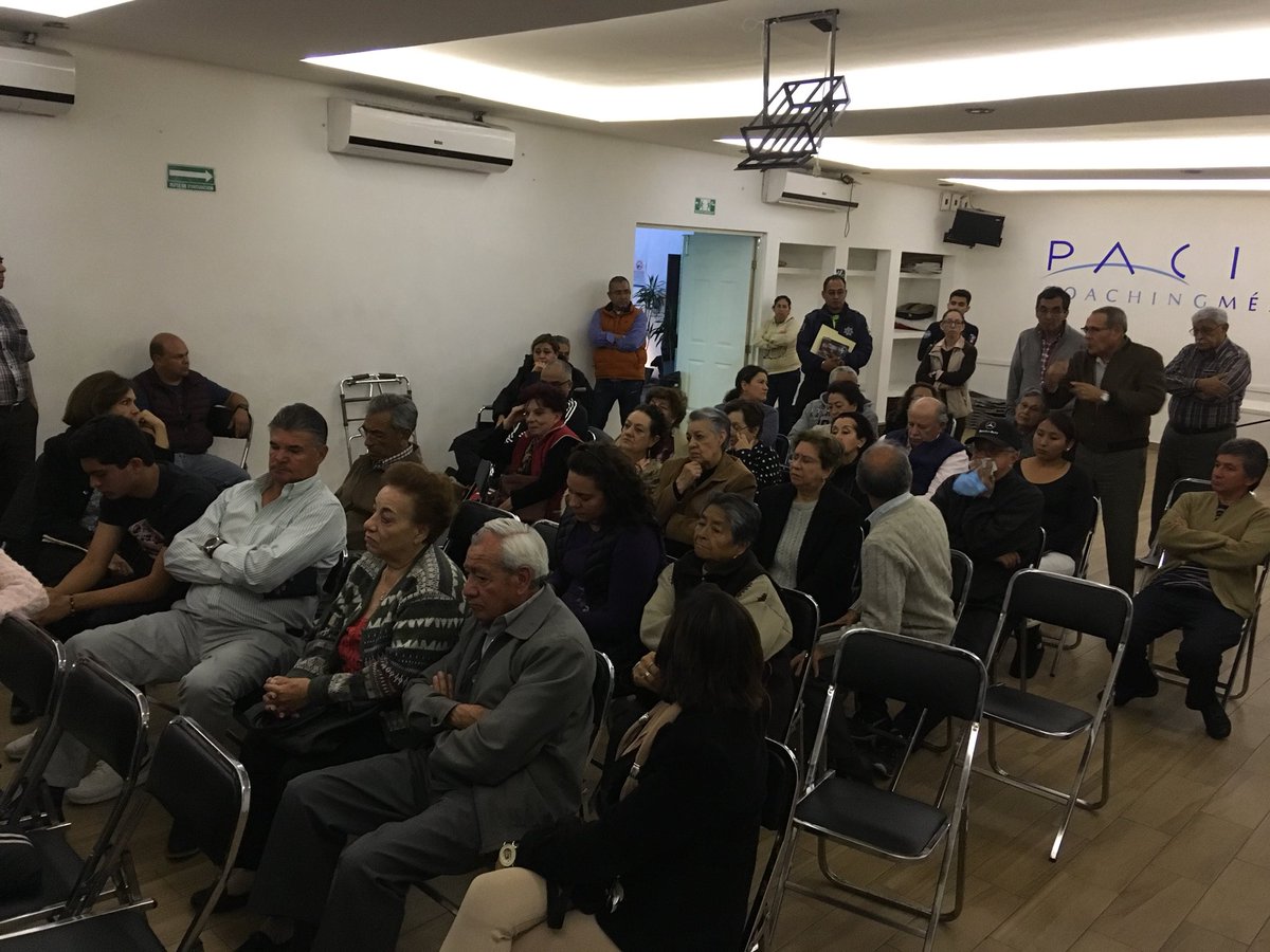 yicamendez's tweet photo. Gracias a @Manuel_AlonsoG  por atender las peticiones @anzures_vecinos Juntos trabajaremos para obtener buenos resultados https://t.co/GSYQ8ejjZR