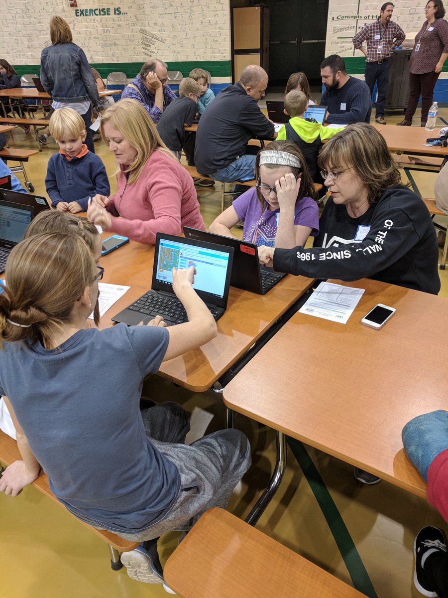 We had a great time #Coding at our first Family Code Night! Thanks to all who attended and our volunteers! #CSforAll #FiveStarProud