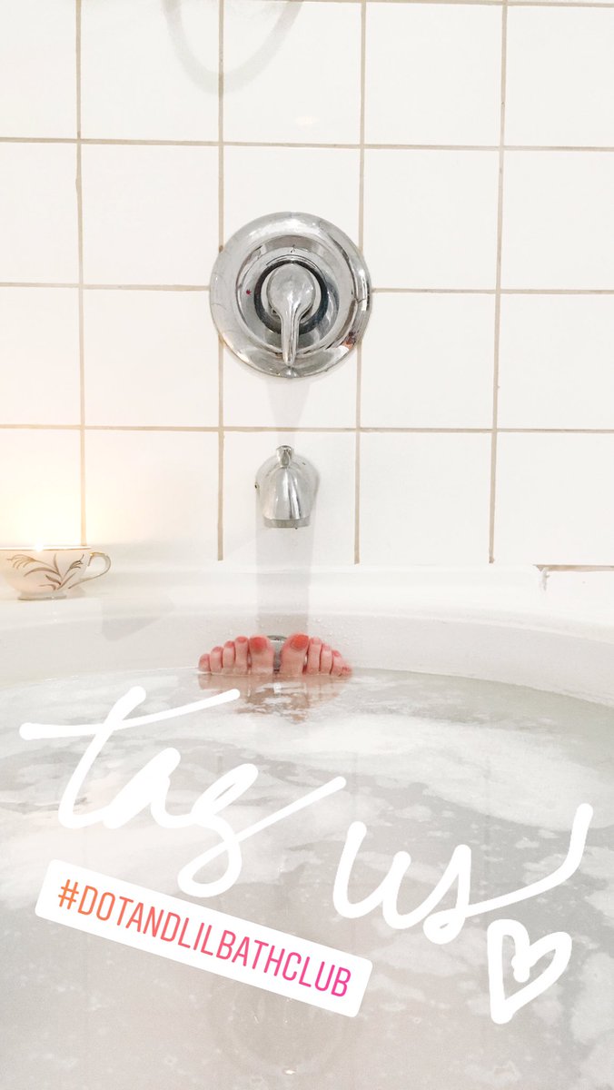 DotandLil's tweet photo. We are the bath people 🌺🌿 Tag us in your bath photos and milk baths with #dotandlilbathclub https://t.co/KUFoJ4VGCG