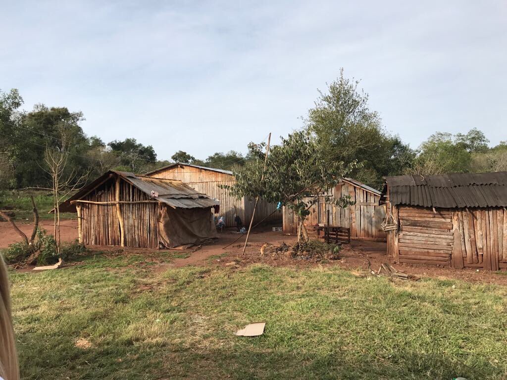 paulagarcia3's tweet photo. Estamos buscando ventiladores de pie o techo para la escuelita de las aldeas y el htal de Bonpland! Viajamos el 24/11. Te sumas? Mjes x DM❤️ https://t.co/37XJyTJn7E
