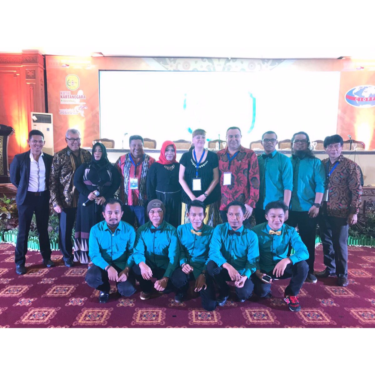 CIOFF_Indonesia's tweet photo. [LIVE REPORT CIOFF® 47th WORLD CONGRESS]

The congress' Welcome Dinner!✨

#CIOFF_Indonesia #CIOFF #47thCIOFFWorldCongress #CIOFFIndonesia https://t.co/pXgIIcBlHw