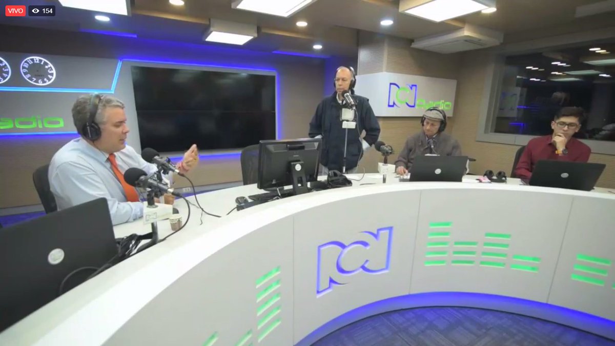 eldesatornille's tweet photo. Estamos en @nocturnarcn con @eldenocturna y @javierloaiza entrevistando a @IvanDuque
Puedes participar con el Hashtag #AlAlimón https://t.co/i9PUrY3sfs
