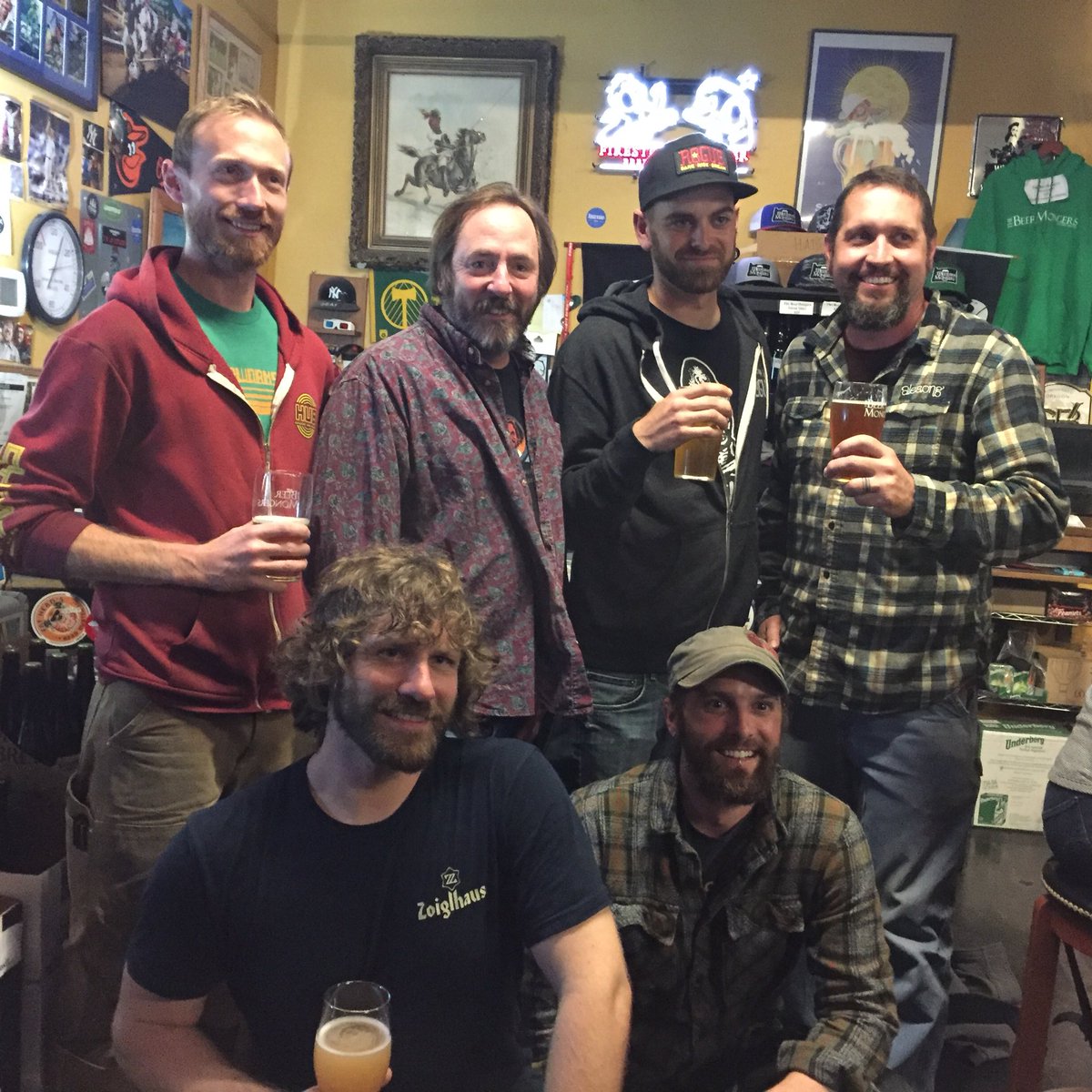 GoodSwillHuntin's tweet photo. What a fun night tonight with some great Matts for #BREWPUBLIC and #kbw17 for #MattFest at The BeerMongers @craftbeer https://t.co/m7snAl5hcL