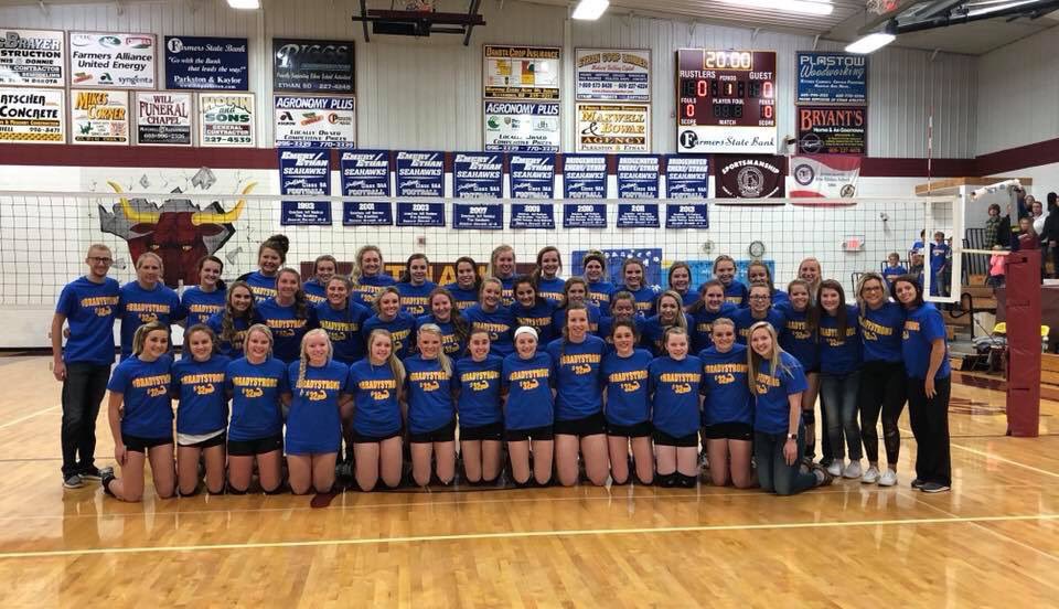 EHSStudCo's tweet photo. With the help of our community and TDA, we were able to give the Spriks' a check for over $1,500 #BradyStrong 💙 https://t.co/GNnFAxAx6N