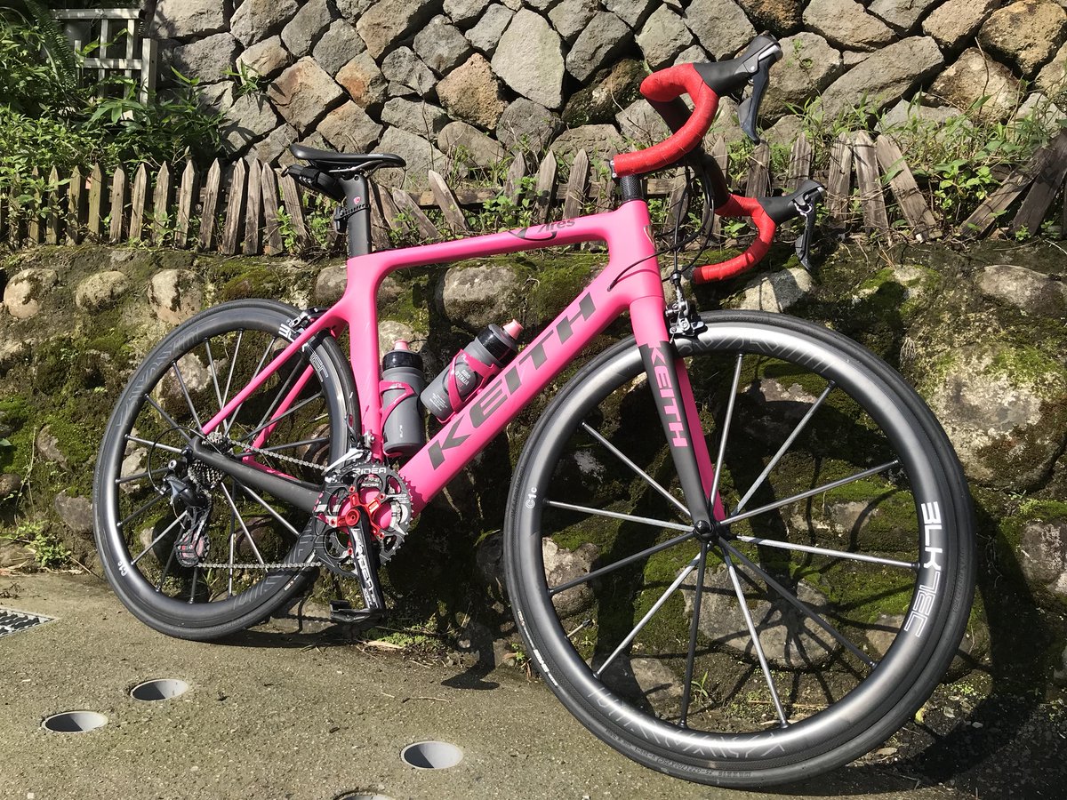 KeithSportsInc's tweet photo. Crossover #keithbike #blktec Keithbike ares x blktec c1c
#cycling #cyclist #cyclinglife #cyclingpics #cyclingshots #roadcycling #roadbike https://t.co/GASZGZOxMj